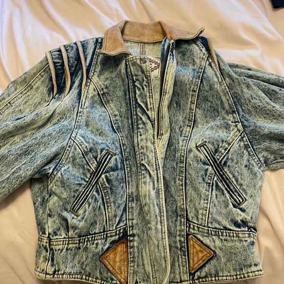 Jackets & Blazers - Jean jacket